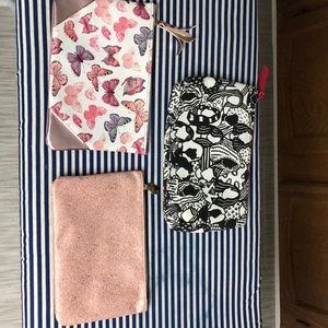 Ipsy Makeup Bags (3) - Benefits Charity.